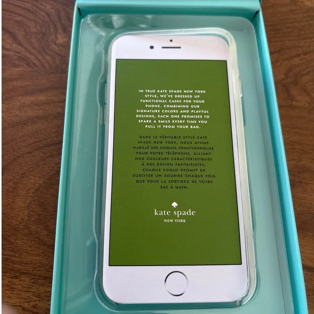 Kate Spade New York iPhone 8/7/6/6s Playful &‎ Strong Hardshell Case Colorblock